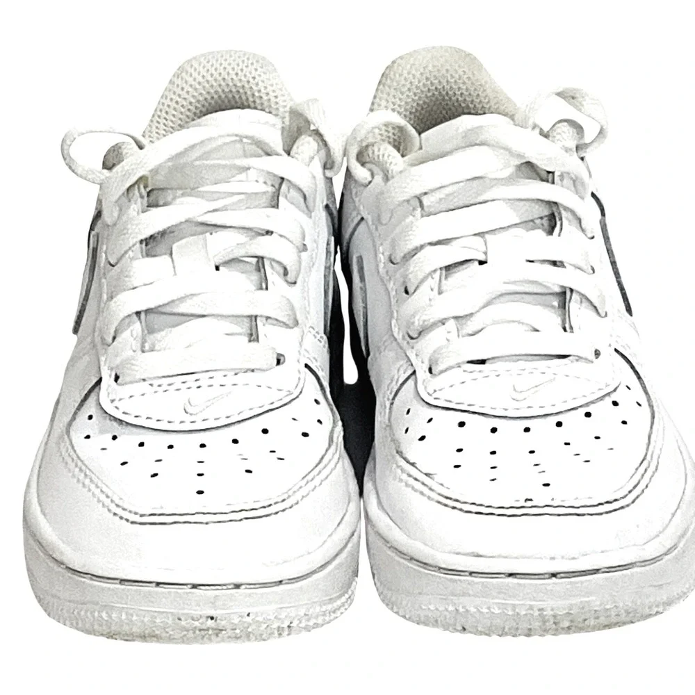 Nike DH‎ 2925-111 triple white Force 1 low leather preschool size 11 child kids